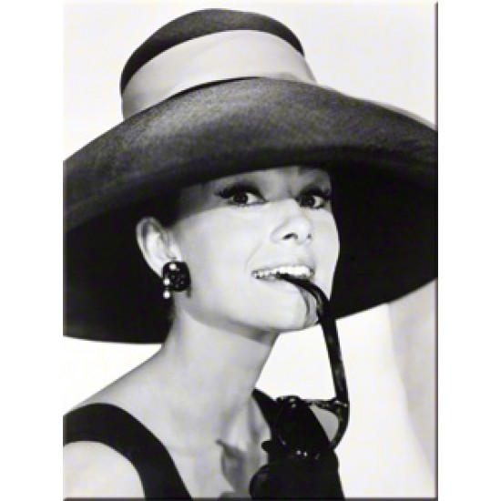 Magnet - Audrey Hepburn Hat & Glasses