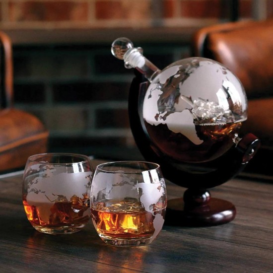 Set decantor glob whisky si cuburi pentru racire